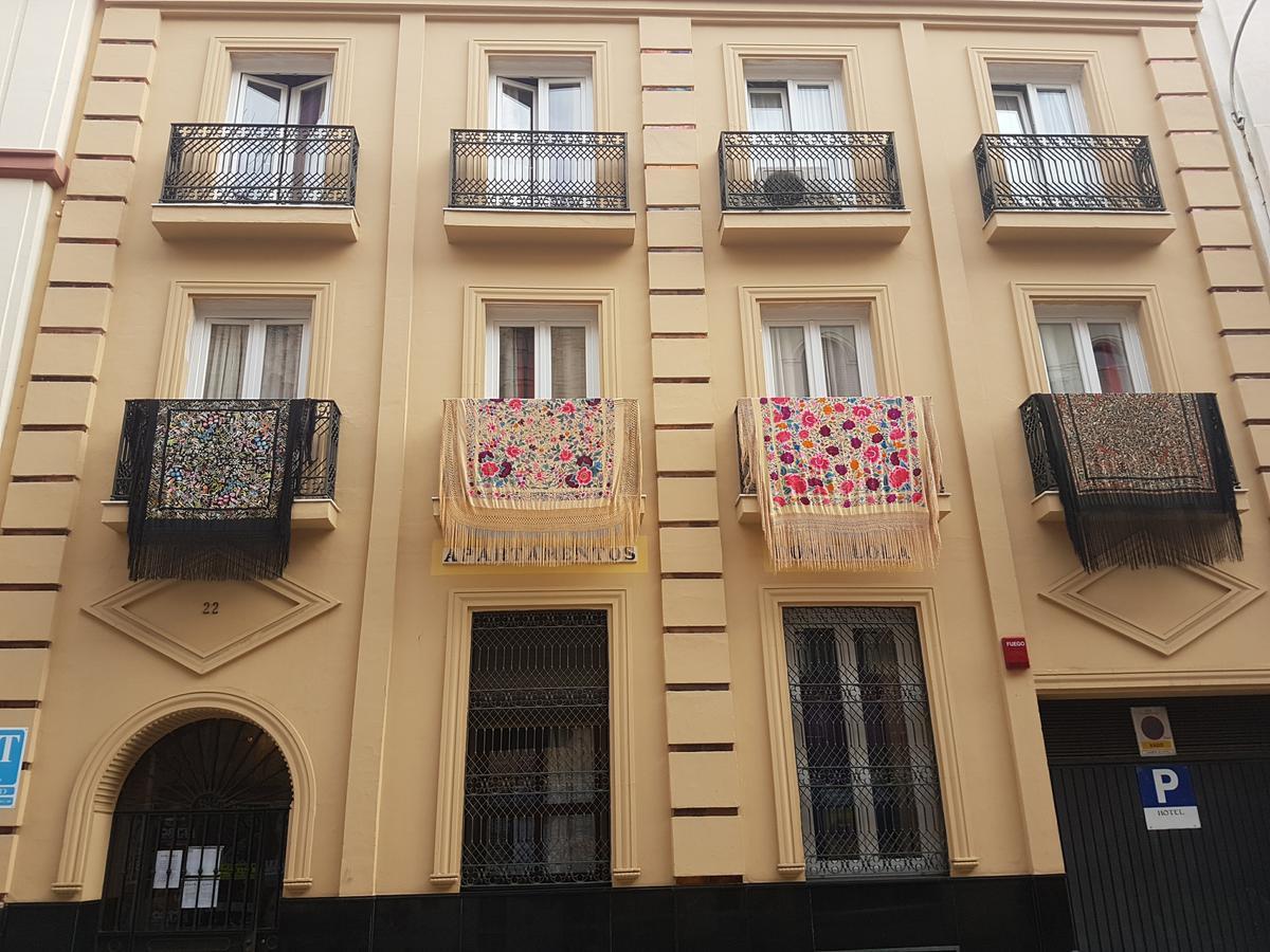 Apartamentos Dona Lola Sewilla Zewnętrze zdjęcie