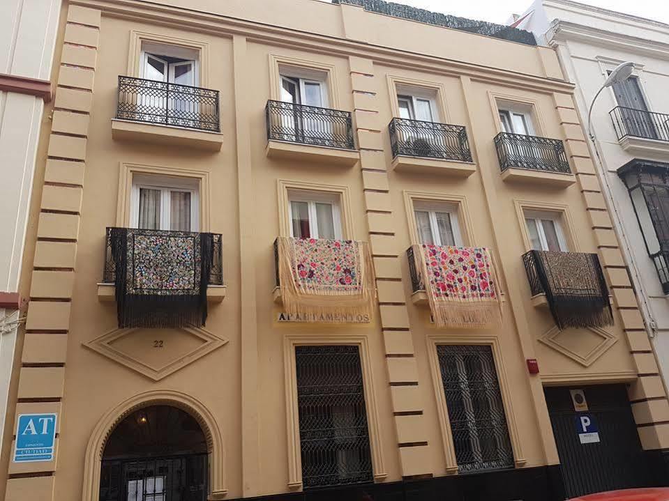 Apartamentos Dona Lola Sewilla Zewnętrze zdjęcie